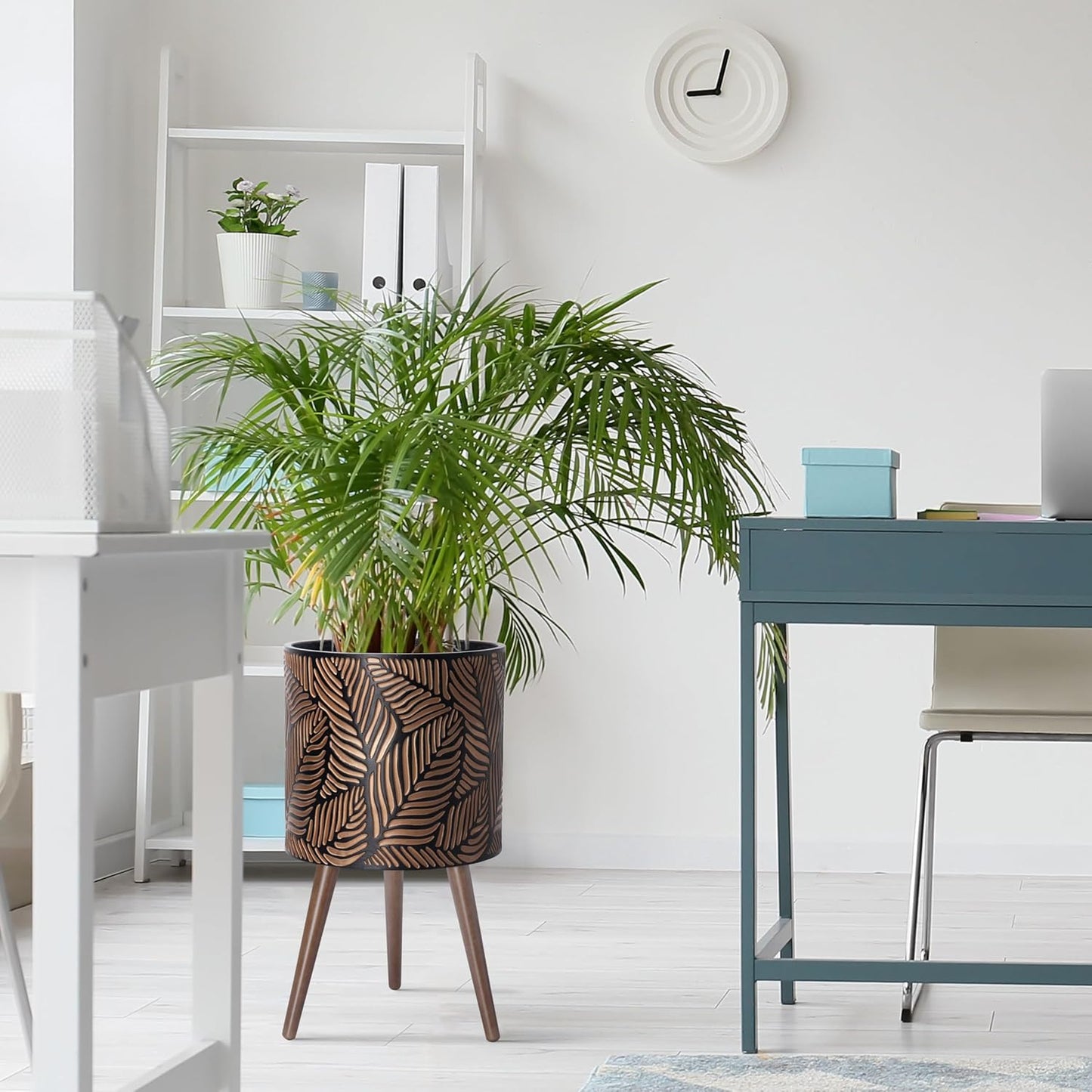 D'vine Dev 14 Inch Planter Pot with Stand, Mid-Century Tall Plant Pot with Legs for Indoor Plants, X-Large, Bronze/Grey, 88-L-D-6