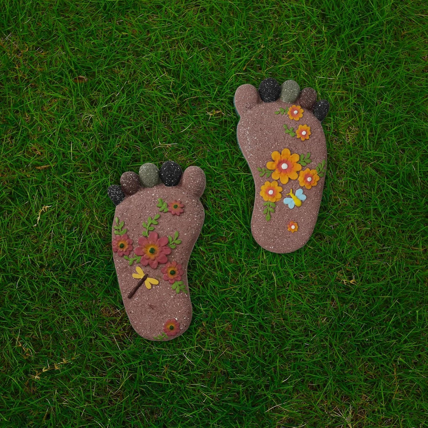 Stepping Stones - Light Brown Resin Footprint Shaped Set of 2 for Patio, Deck, Garden or Sidewalk