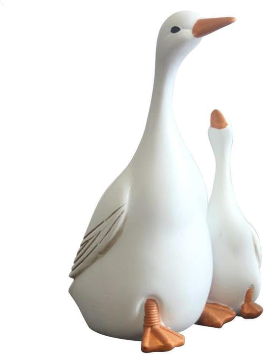 Lifelike Mother Duck and Ducklings Resin Statue for Patio Yard Decoration - Durable and Hand-Drawn Sculpture (Large Size (15cm x 10cm))