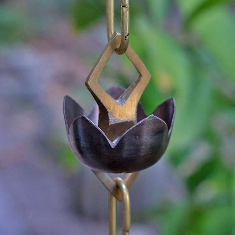 Nutshell Stores Lotus Rain Chain - 8 Feet