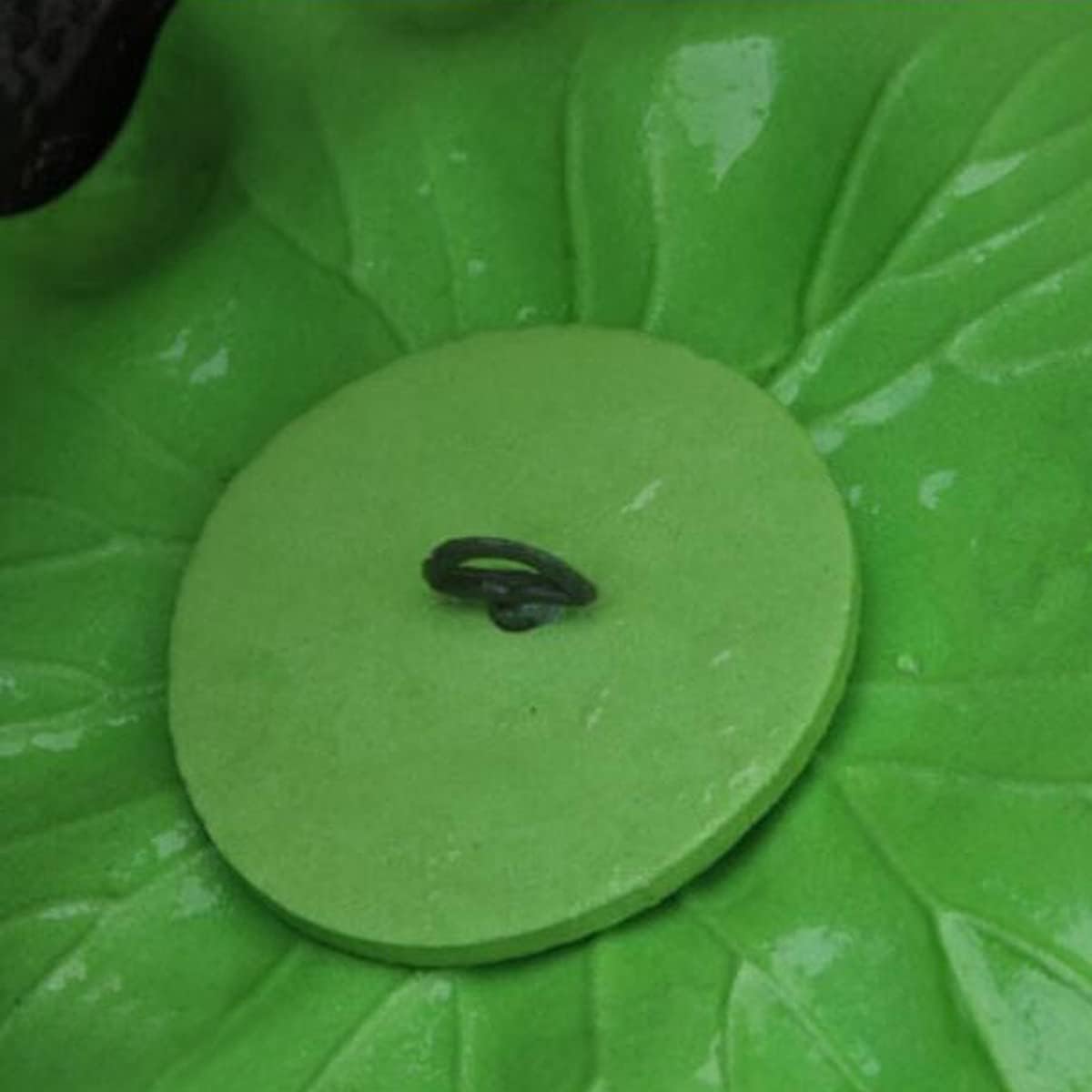 FZBNSRKO Artificial Lotus,4PCS 7.1" Inch Floating Foam Lotus Flowers for Pool,Realistic Water Lily Pads for Home Outdoor Patio Pond Wedding Party Decorations,Water Pink