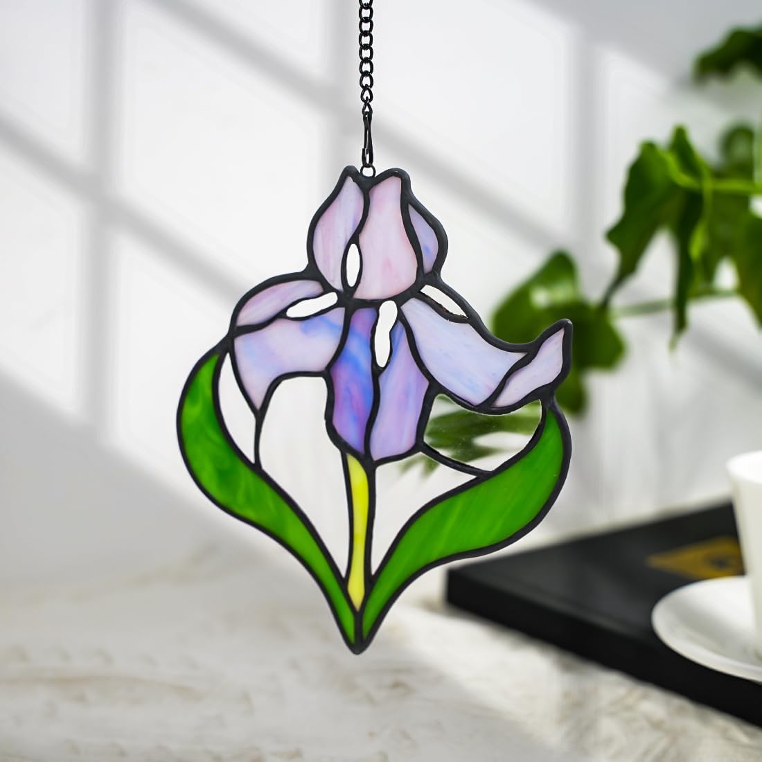 Iris Flower Stained Glass Window Hangings,Iris Flower Gifts for Women,Artificial Flowers Stained Glass Suncatcher for Window, for Mom