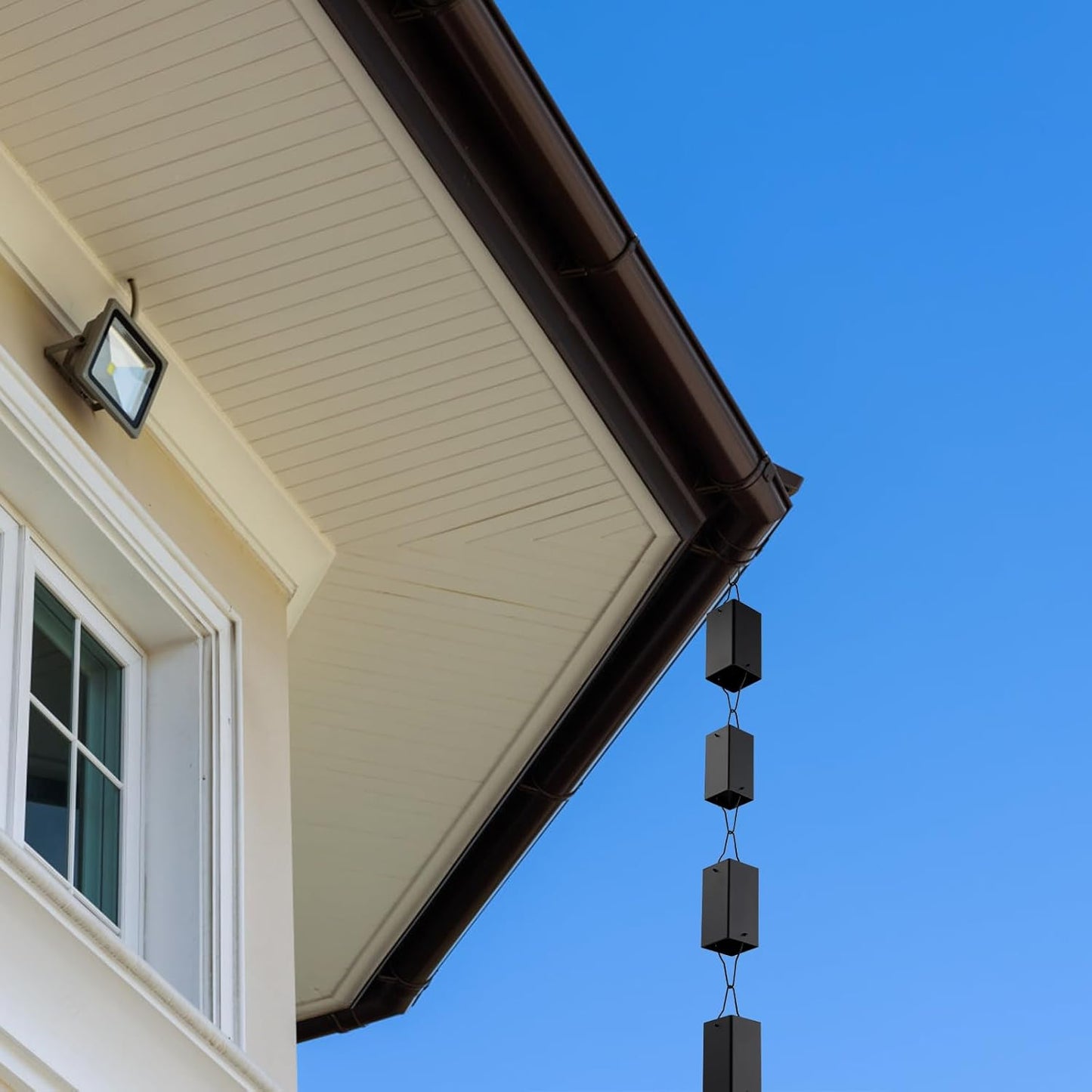 TE DEUM Aluminum Rain Chain, 8.5 Feet Length, 2.36inch Big Size Cup, Black Powder Coated, Functional and Decorative Replacement for Gutter Downspouts, V Gutter Clip Included, Black, 12 Cups