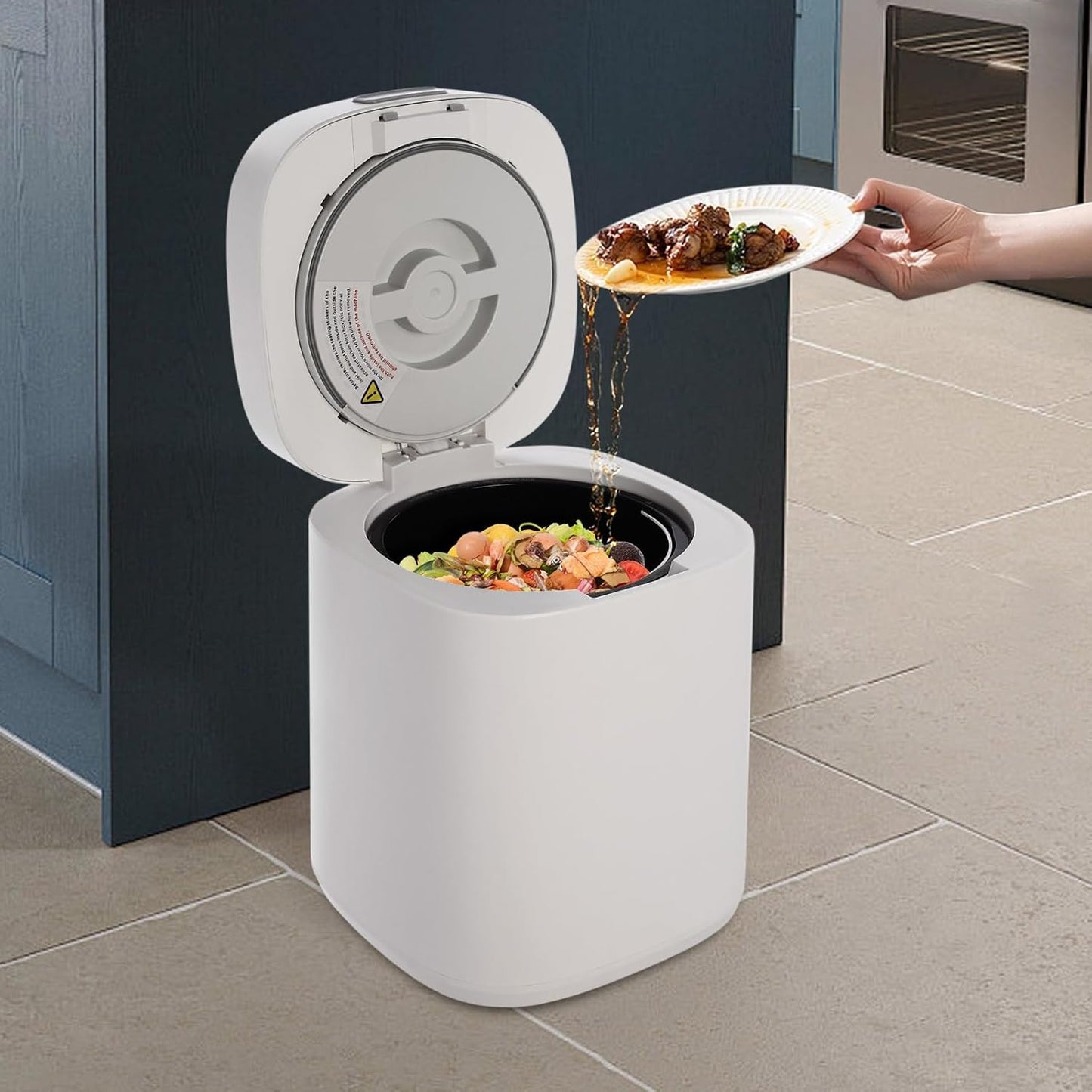 Electric Waste Kitchen Composter, 2.5L Foodcycler Eco-Friendly Electric Kitchen Compost,Three Working Modes Composting Machine for Apartment Countertop for Home (White)