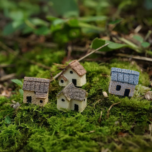 Fairy Miniature Tiny Thatched Cottage, Stone House, Terrarium Accessories, Mini Fairy Garden Supplies (Set of 4 or 1) (4pcs Thatched Cottage)
