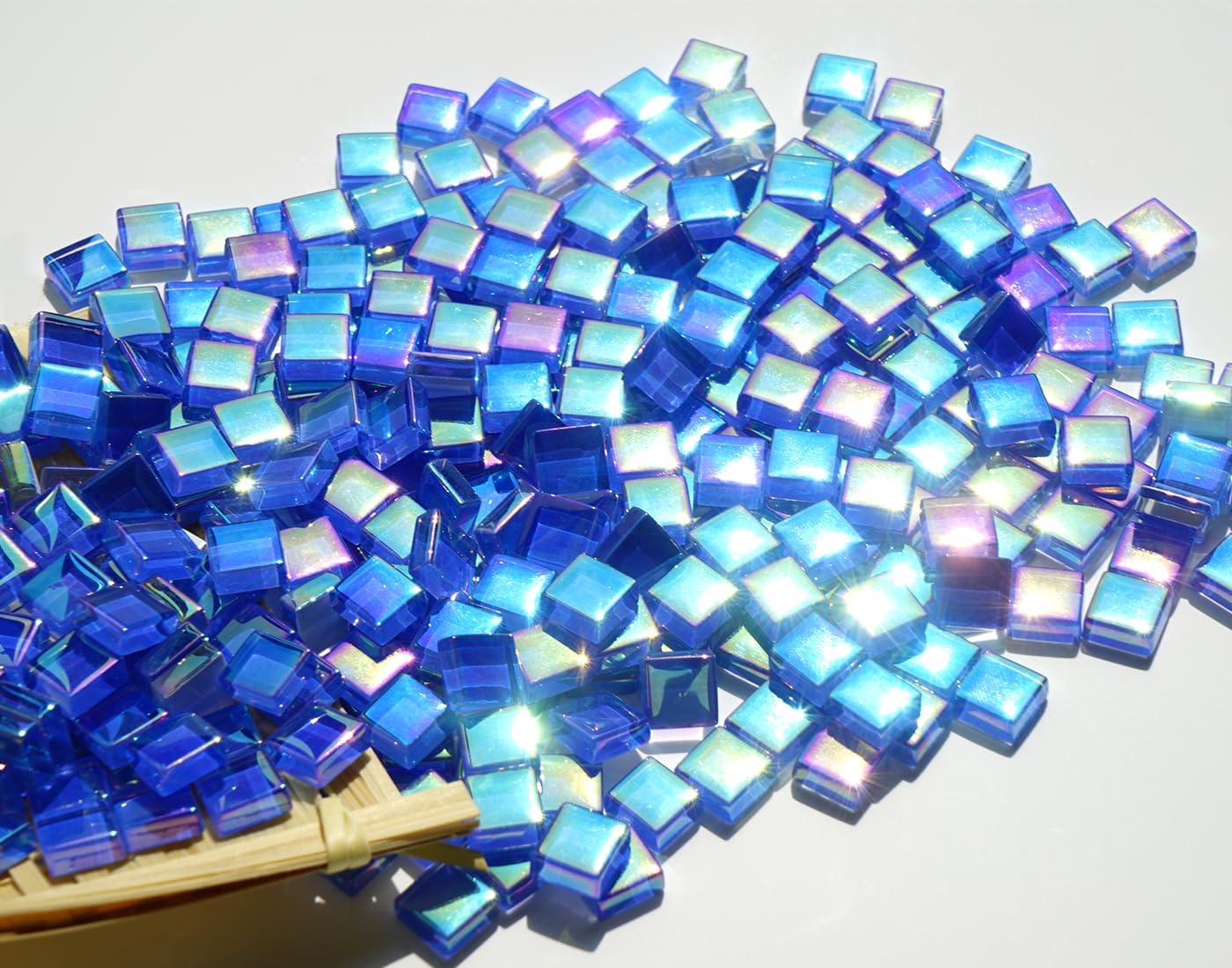 Iridescent Royal Blue Tiles for Mosaic Crafts, 300G Iridized Crystal Stained Glass Pieces for Mosaic, 1x1 cm Square Glass Tiles Great for Mosaic Art Supplies, Mosaic Tiles Home Decoration