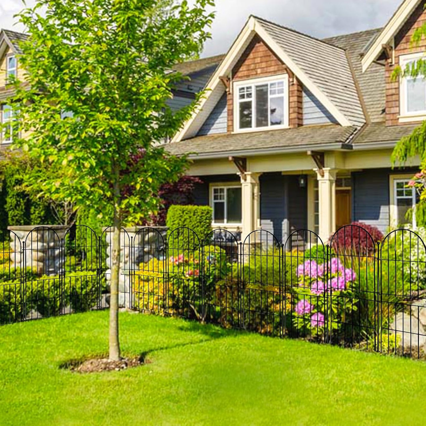 Decorative Garden Fence 31in (H) x10ft (L), 10 Pack No Dig Fence Animal Barrier for Dog, Arched Flower Bed Edging, Wire Border Panel Fencing for Yard Patio Outdoor Decor