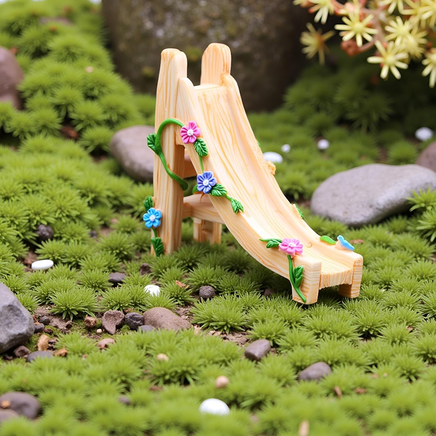 Miniature Fairy Garden Accessories, Resin Craft Flower Slide Figurine, 2.8 * 1.4 * 2.8 inches, Decorative Landscape Ornament