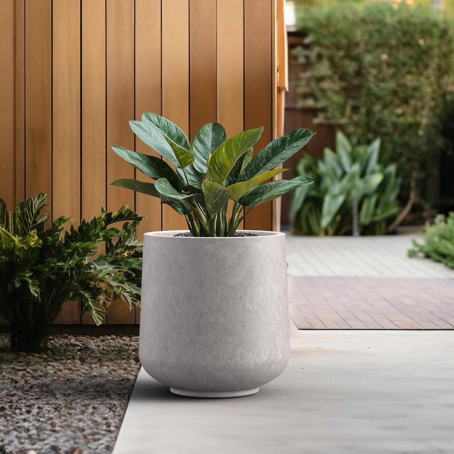 Kante 15.3" Dia Round Concrete Planter, Outdoor Indoor Large Plant Pots Containers with Drainage Hole and Rubber Plug for Home Garden Patio, Light Gray