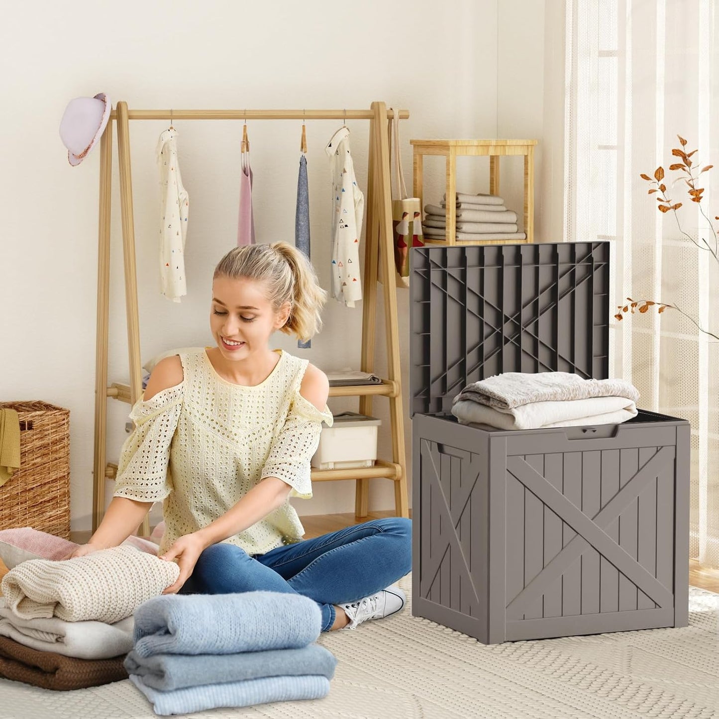 38 Gallon Outdoor Deck Box,Storage Lockable Waterproof Patio Furniture,Garden Tools,Cushions,Pool Accessories Outside Storage Resin Box(Grey)