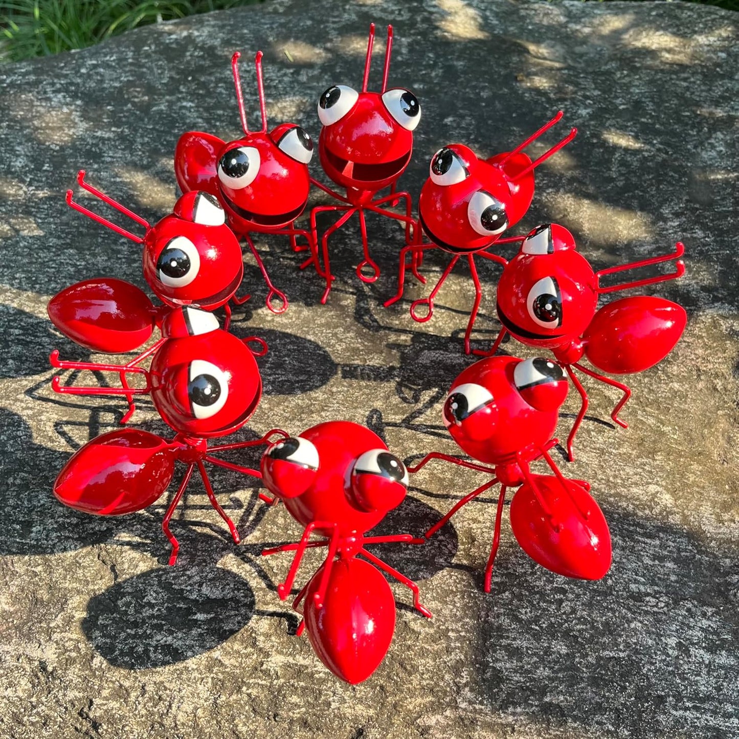 Metal Yard Art Garden Decor for Outside Cute Ants Yard Decorations Outdoor Lawn Ornaments Backyard Gifts for Mom - Set of 8（All Red）